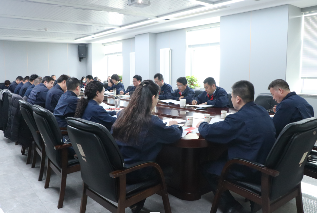 cq9电子平台网站党委学习传达中央、省委学习贯彻习近平新时代中国特色社会主义思想主题教育工作会议精神